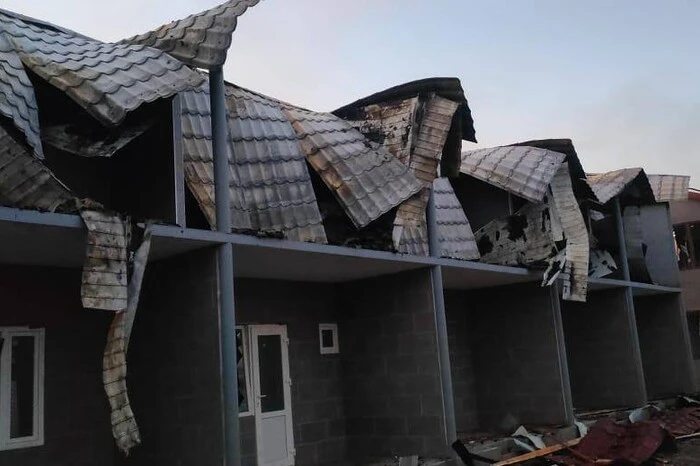 Росіяни вдарили «шахедами» по Одещині, горіла база відпочинку