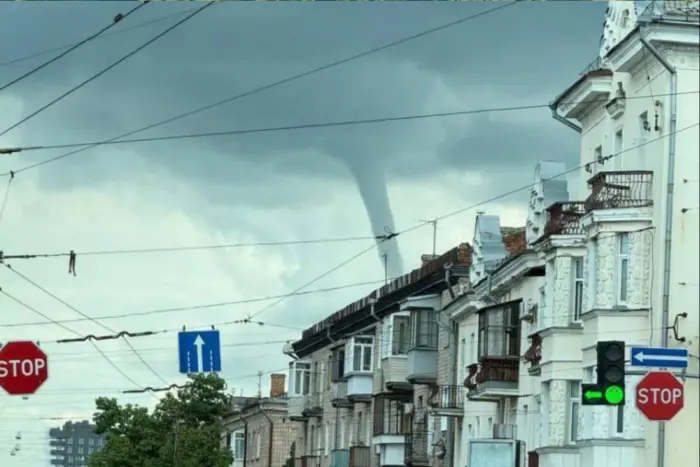 A Tornado Passed Over Chernihiv (video)