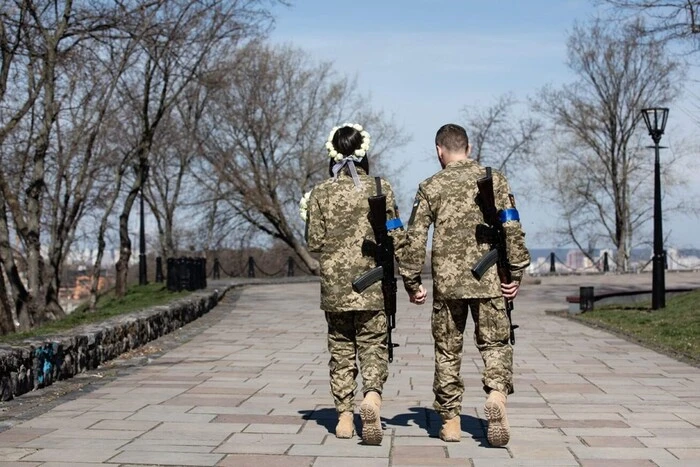 Сервіс онлайн весілля для військових
