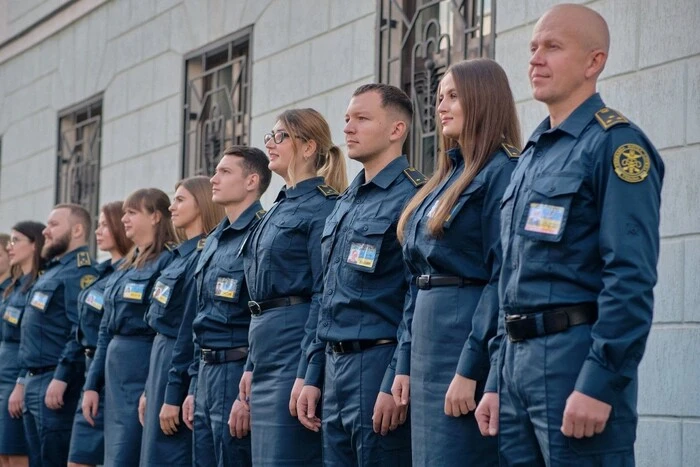 День таможенника в Украине: история праздника, поздравления в прозе, стихах и открытках