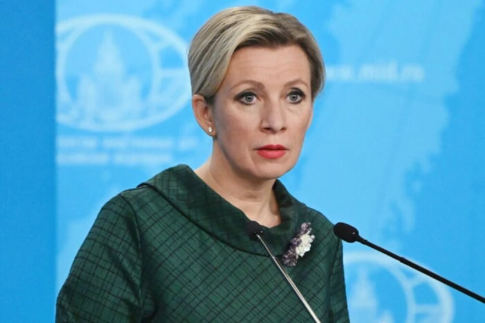 Zacharowa urządziła histerię i opowiedziała o 