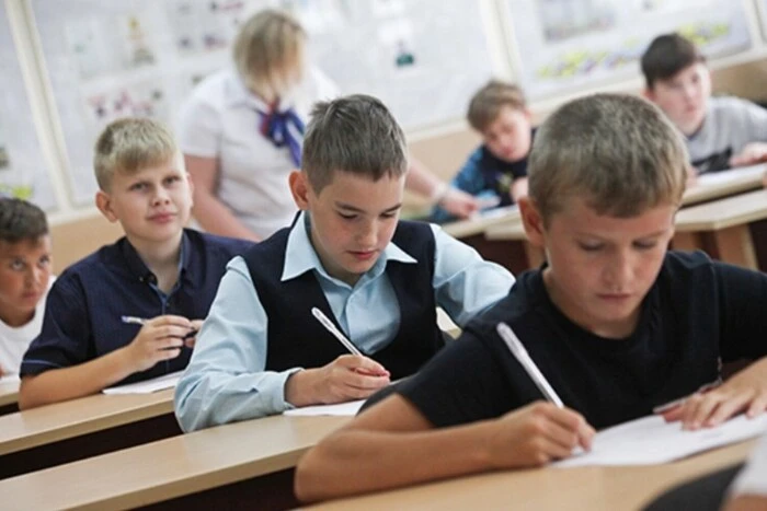 Russland hat in Schulbüchern die Erwähnung der Ukraine und Europas entfernt