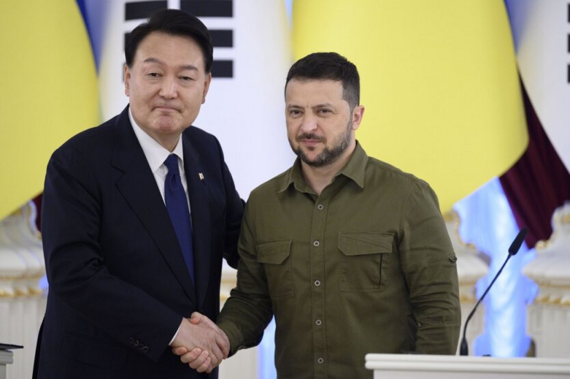 Південна Корея надає зброю Україні