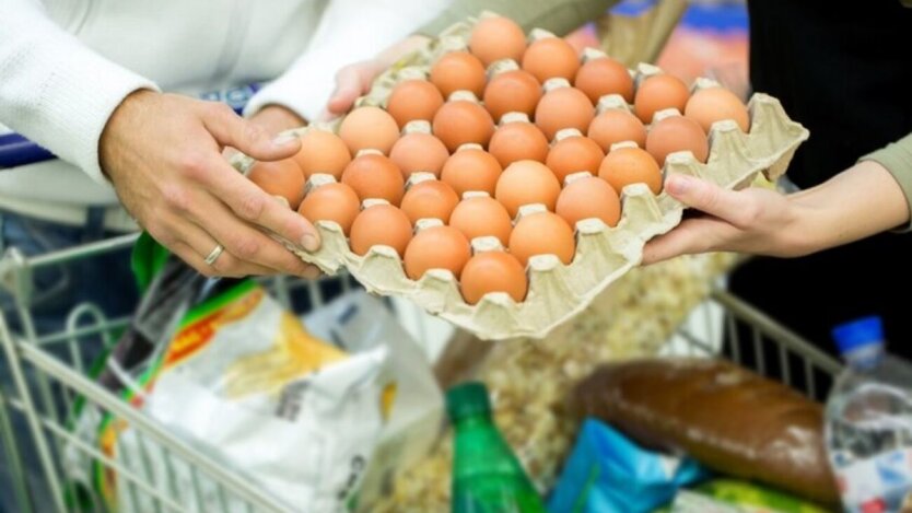 Овощи кусаются, яйца радуют: как изменились цены на популярные продукты