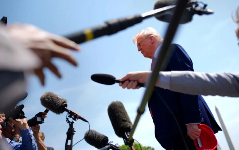 Amerykańska demokracja w niebezpieczeństwie: Trump skupia władzę w swoich rękach - CNN