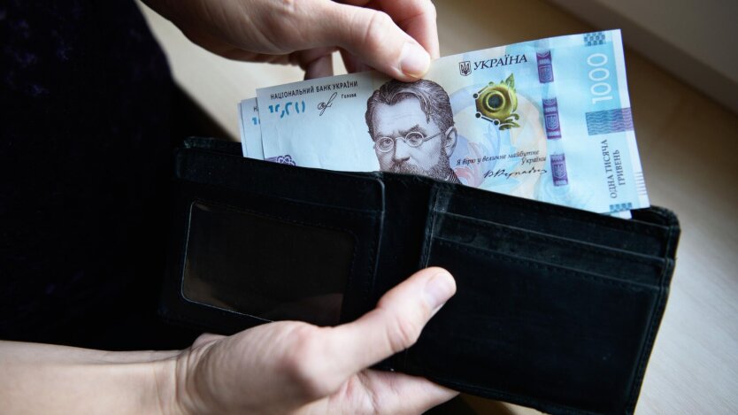 Зарплати у Києві в квітні 2025