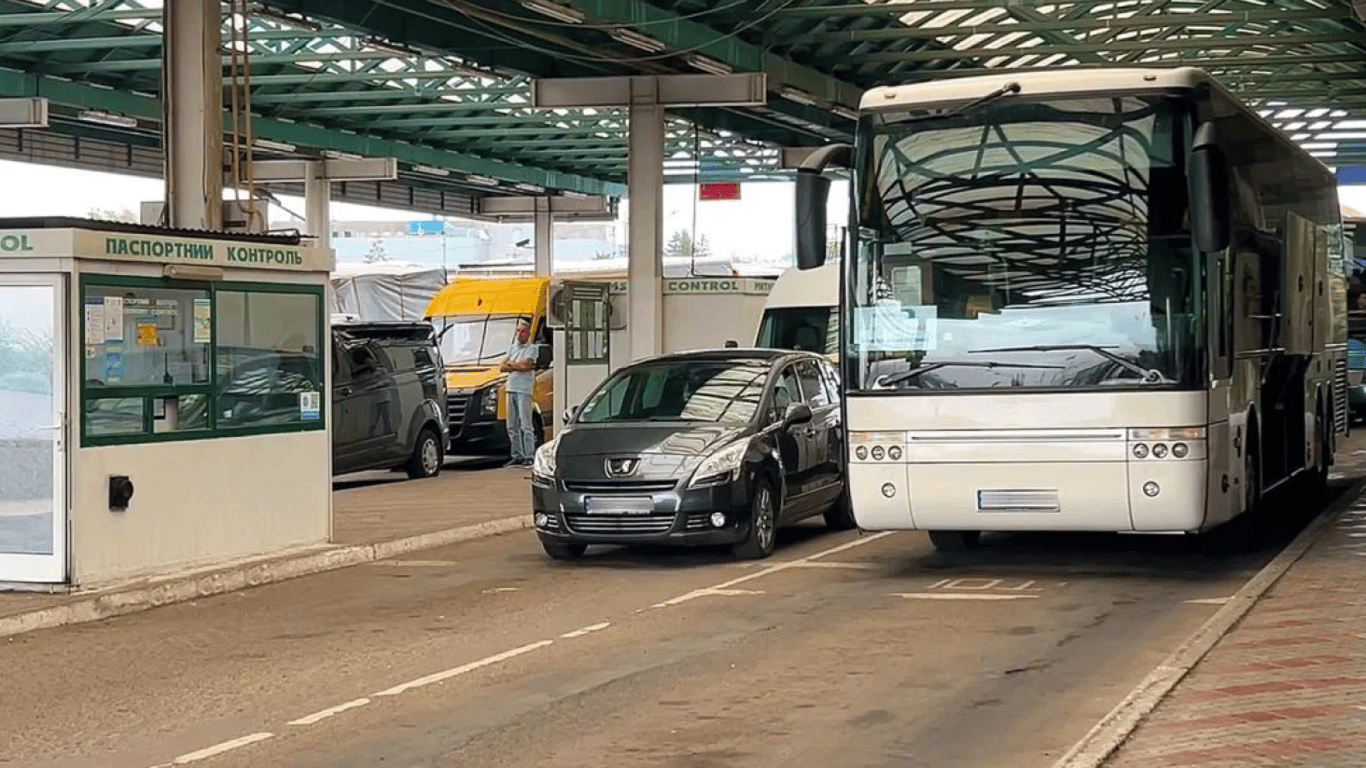 Zatory do granic — na trasie Odessa-Reni utrudniony ruch