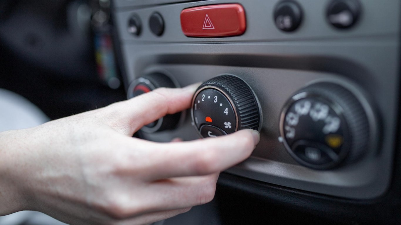 Is it worth refilling the car air conditioner at all