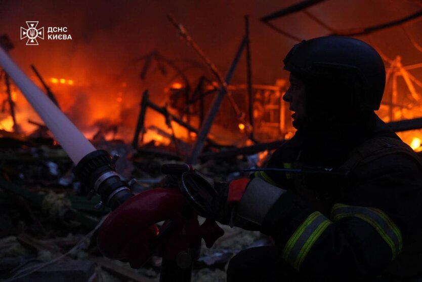 Фото зруйнованого Києва після ракетного удару