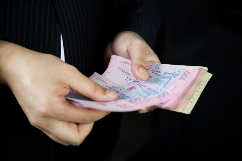 Виплати за травень добігають кінця: ПФУ поділився важливою інформацією з українцями